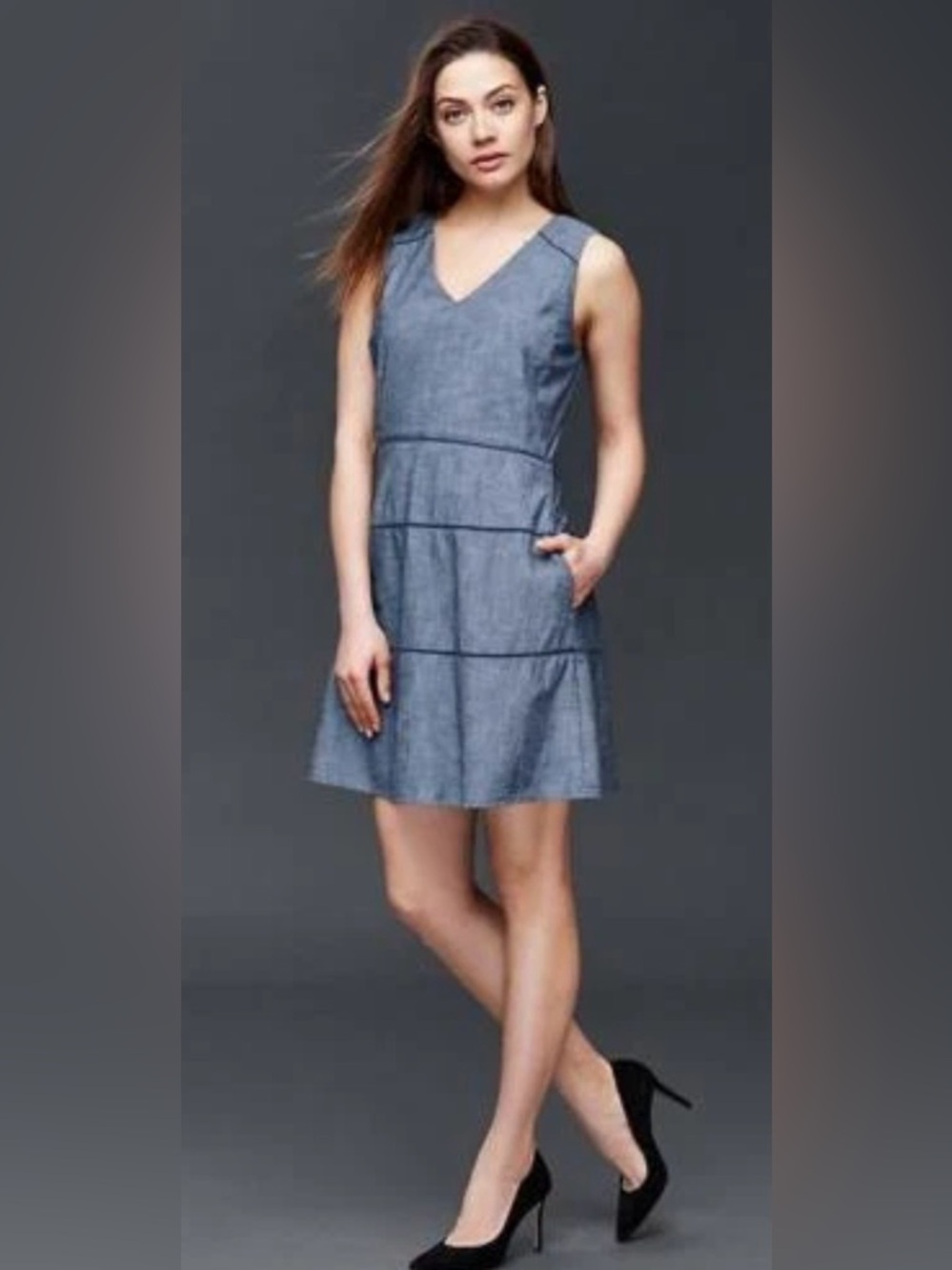 GAP Sleeveless V-Neck Tiered Chambray Dress